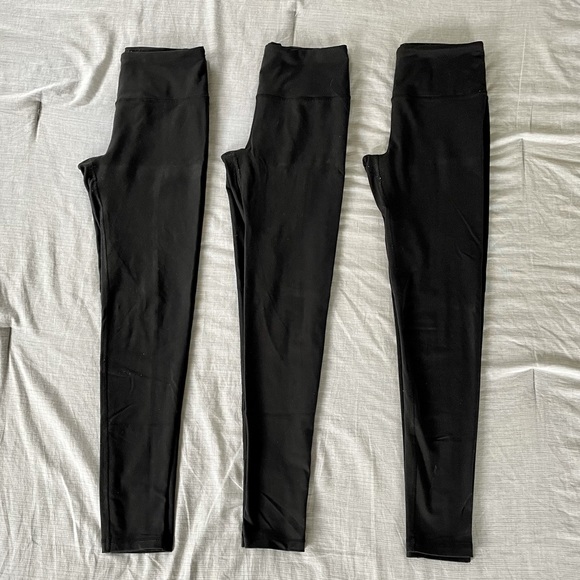 Victoria's Secret Pants - Victoria Sport Legging Bundle💕
